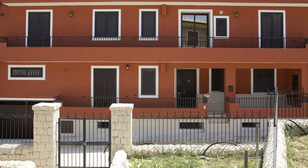 B&B Alloggi Buonasera 波扎洛 外观 照片